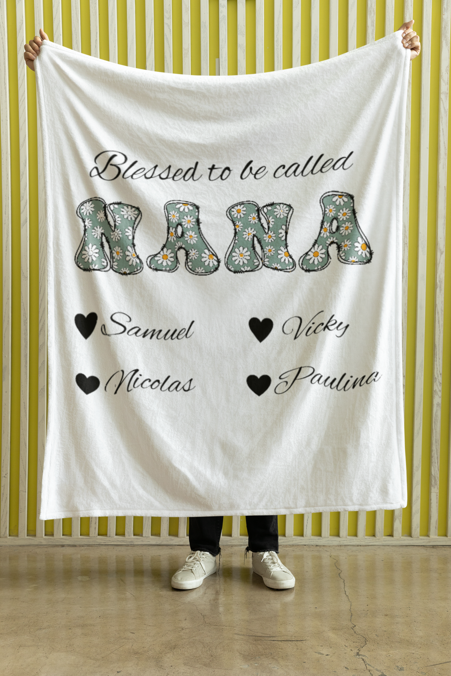 Personalized Nana Blanket, Velveteen Plush Throw, Gift for Grandma, Mother's Day Present, Cozy Home Decor, Family Keepsake